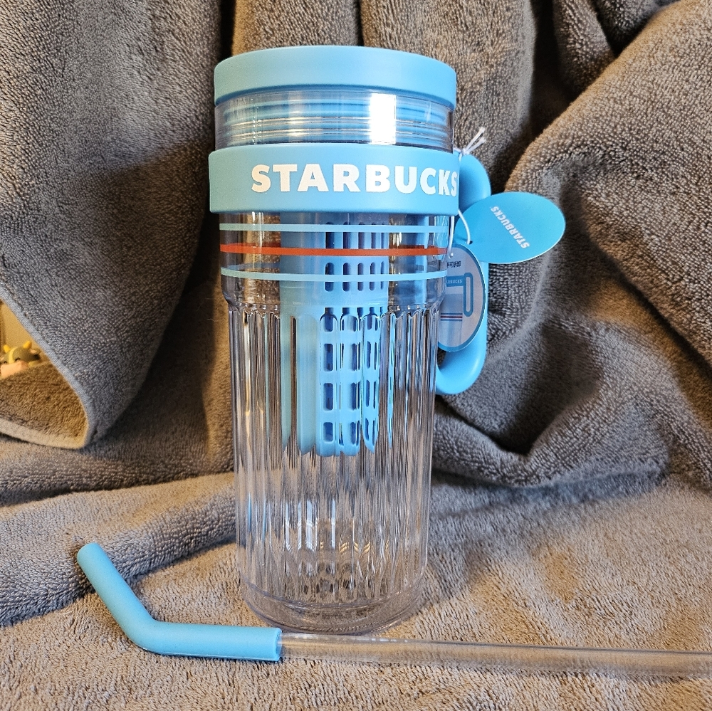Starbucks Overseas 29 oz cup